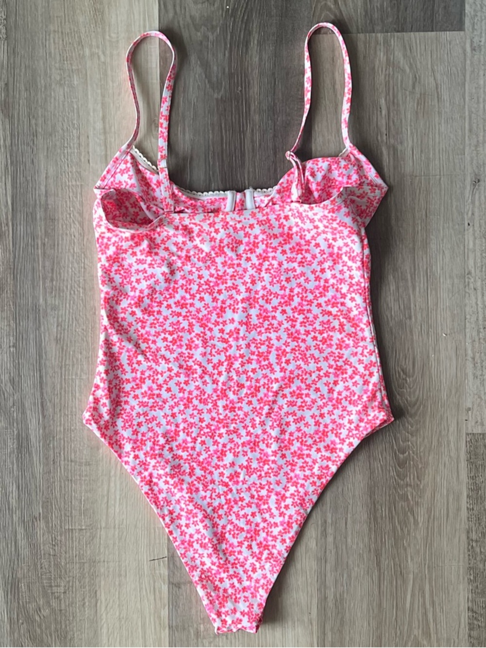 Kulani Kinis Decorative Underwire Cheeky One-Piece Floral size Large - Picture 11 of 11